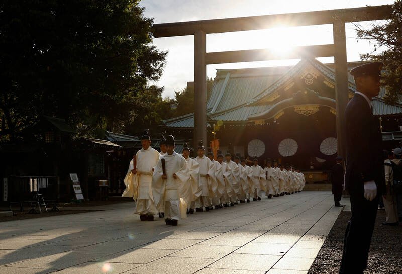 日本靖国神社今（17日）起，举行为期3天的秋季例大祭。（路透）