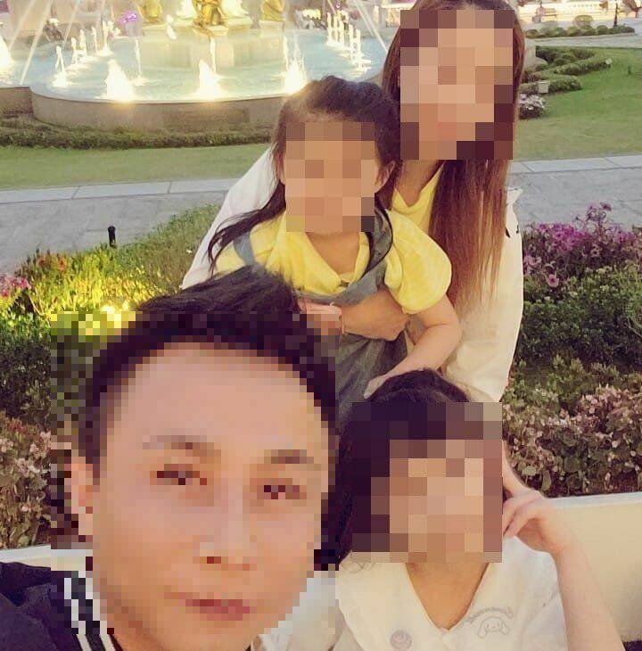 谢嫌在Facebook曾PO出全家福相片,他称自己很爱女儿。(记者徐圣伦翻摄) 谢嫌在Facebook曾PO出全家福相片,他称自己很爱女儿。(记者徐圣伦翻摄)