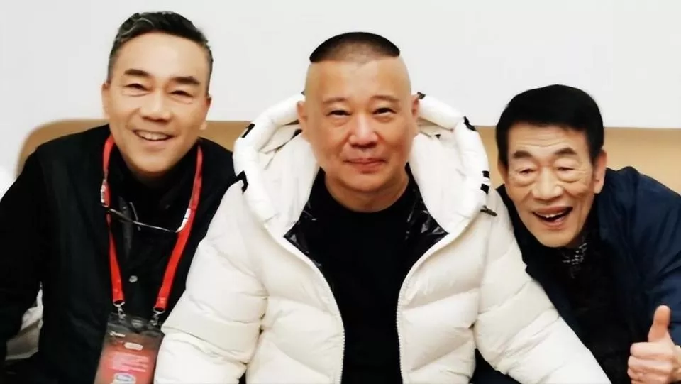 杨少华去世，郭德纲因两个动作，就实现了“口碑暴增”