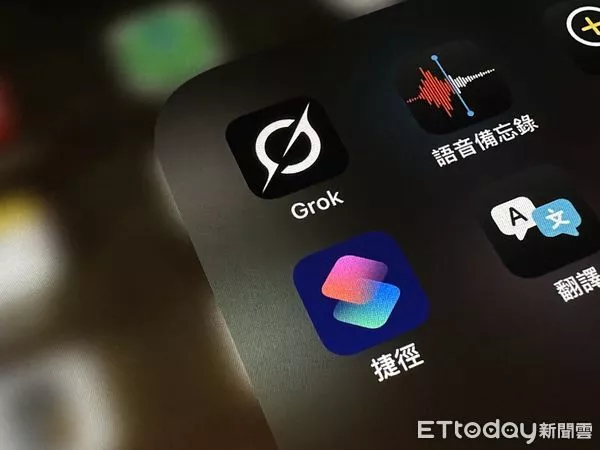 马斯克AI大暴走 “机械希特勒”引炸锅 X平台CEO走人