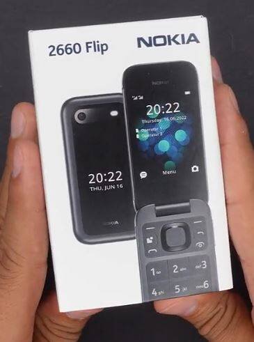 Nokia 2660 Flip手机。（图撷取自TikTok帐号the_productreviewer）