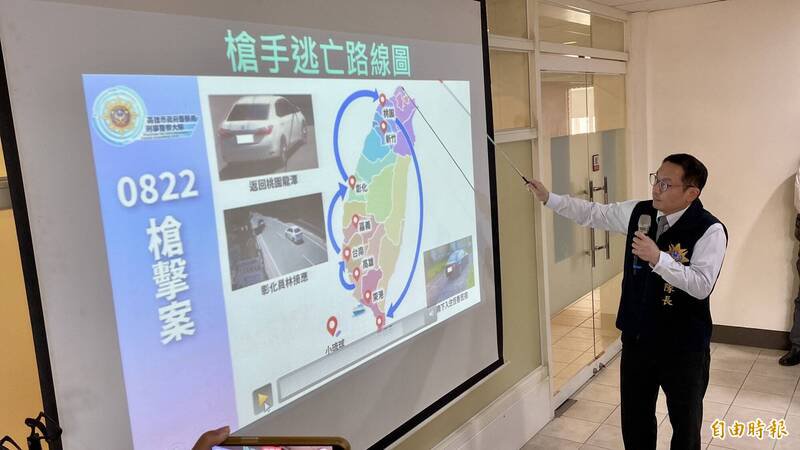鄢志豪说明枪手逃亡路线，绕了台湾一圈、设17断点。（记者洪臣宏摄）