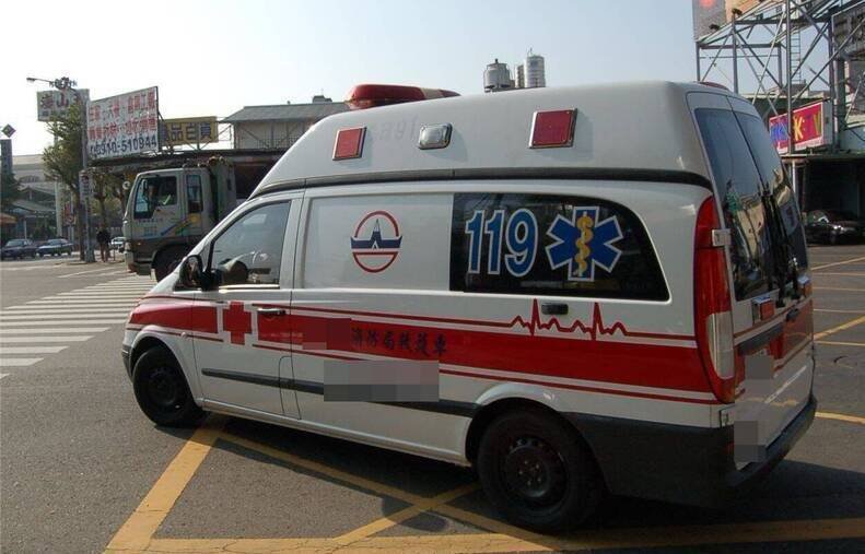 女子经送医后幸无生命危险。示意图。（资料照）