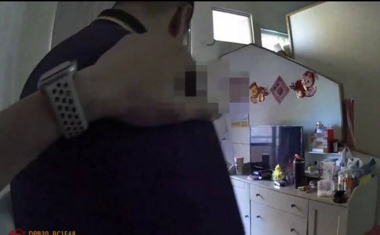 李姓男子每天送小孩上学，没想到竟在家中分装毒品贩售，警方日前搜索送办。（警方提供）