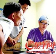【中国梦·践行者】潜心钻研挑战禁区 这位外科专家在世界舞台唱