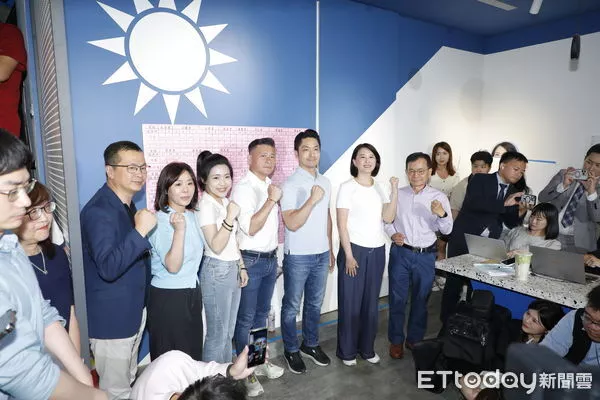 台湾大罢免全数未过，美学者：政治对立恐削弱国安