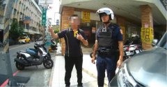 8旬老妇吞保健锭卡喉 小黄急求救警开道冲急诊