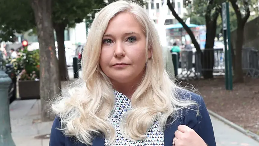 爱泼斯坦案受害者回忆:被某国总理殴打强奸