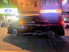 连撞4车酿1伤!撞「运兵车」还肇逃 吊照、移送再吃2罚单