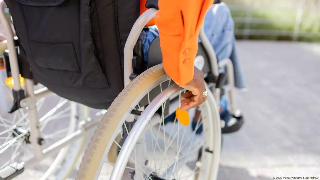 郑智化“连滚带爬”?“看你就是个台独分子!”