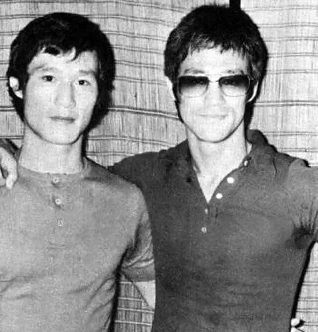 79岁陈惠敏跌倒后现身：走不了路，讲话也讲不太好