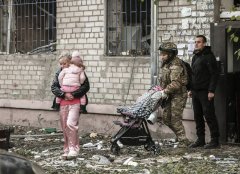 俄军轰炸乌克兰能源设施 夺3命还害全国限电