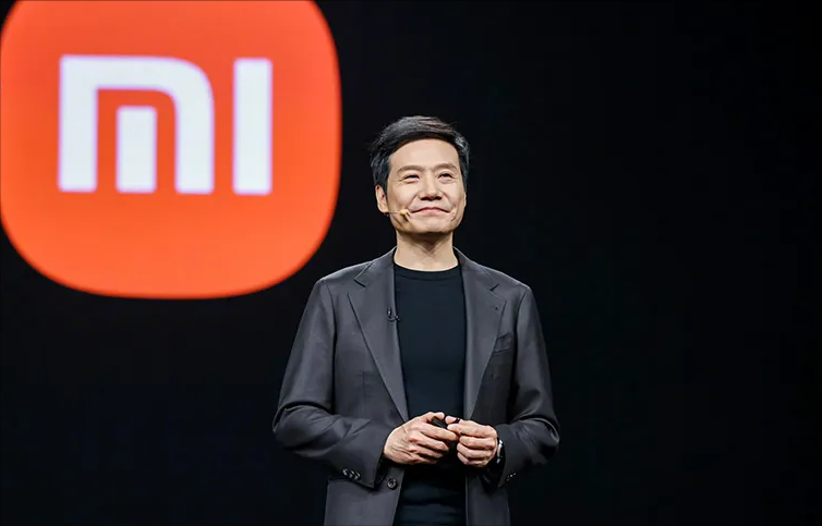 小米冬测惹怒全网!雷军这次玩砸了 来源 李东阳朋友圈 对标有风险,测试需谨慎 凛冬将至,以往这个时候是新能源车的生死劫、车主们的噩梦,而现在成了各大车企秀肌肉的好时节。 但汽车之家的一则测试却把自己和小米汽车推上了风口浪尖,甚至雷军也