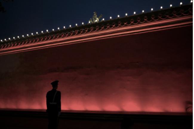 四中全会刚过 一连几个信号不寻常 四中全会刚过 一连几个信号不寻常