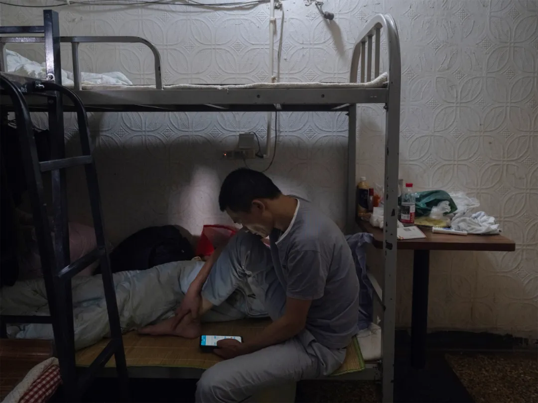 8元旅店，流离人生