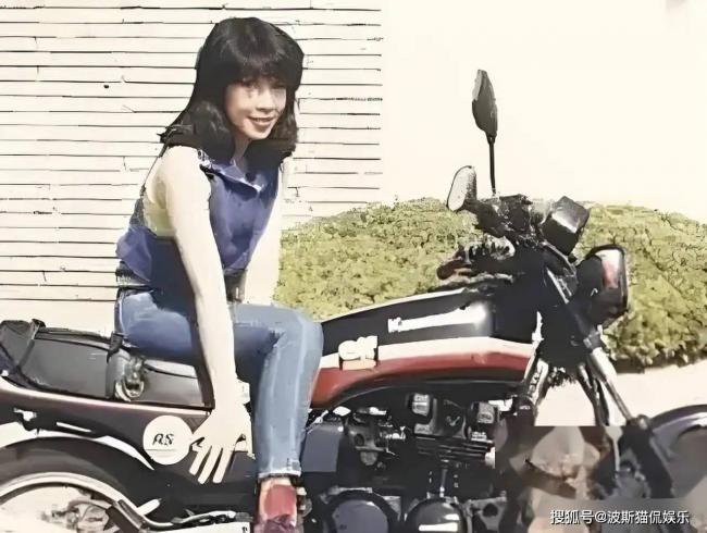 日本女首相高市早苗，年轻时候好漂亮