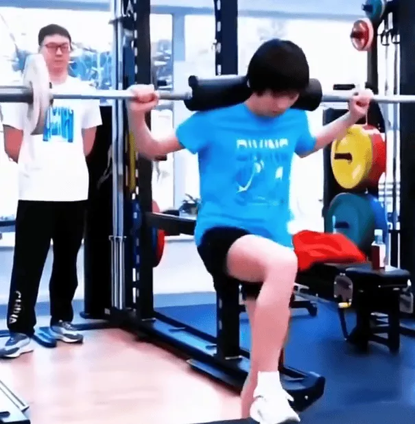 全红婵称体重背后的故事,把我看哭了