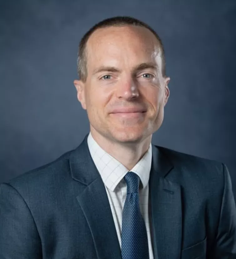 美国父子亚洲度假 遭“杀人蜂”群袭 被蛰成血人身亡!