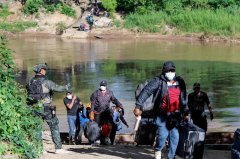 缅甸扫荡KK园区爆反效果 千人逃亡秒变「抢手货」黑帮沿路拦截