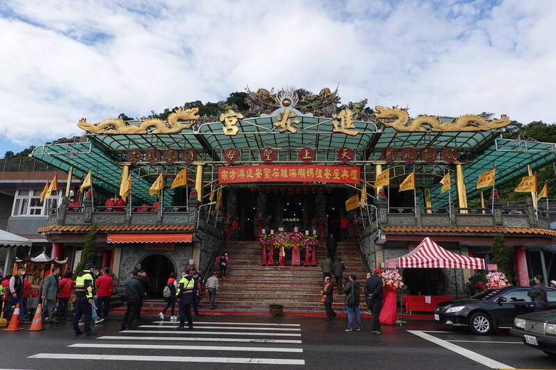 南方澳进安宫（如图）与南天宫齐名，是地方上信仰中心。（资料照，记者江志雄摄）