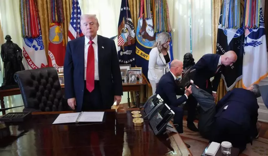 川普宣布“热门减肥药”价格降低 药厂高层“当场倒地”