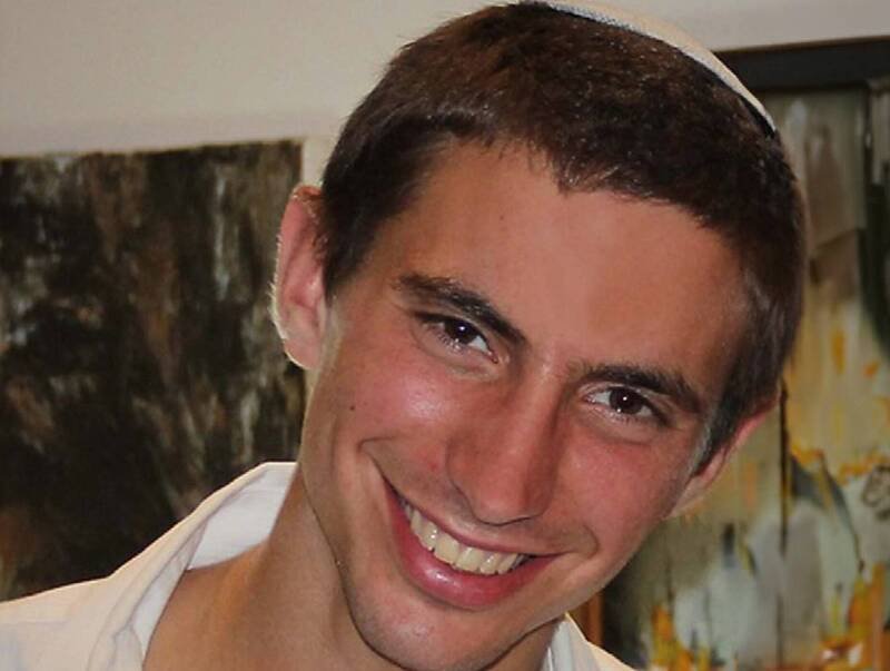 以色列9日表示，已接收戈尔丁中尉的遗体。（美联社）