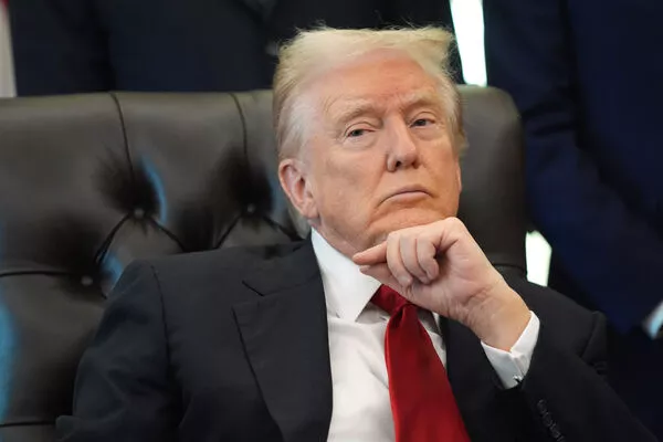 结束政府关门 川普打趴奥巴马 一次重大胜利