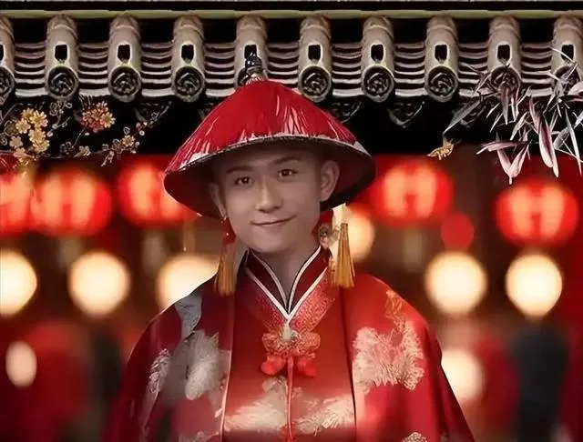 被"发腮"的张一山惊艳，33岁终于成熟