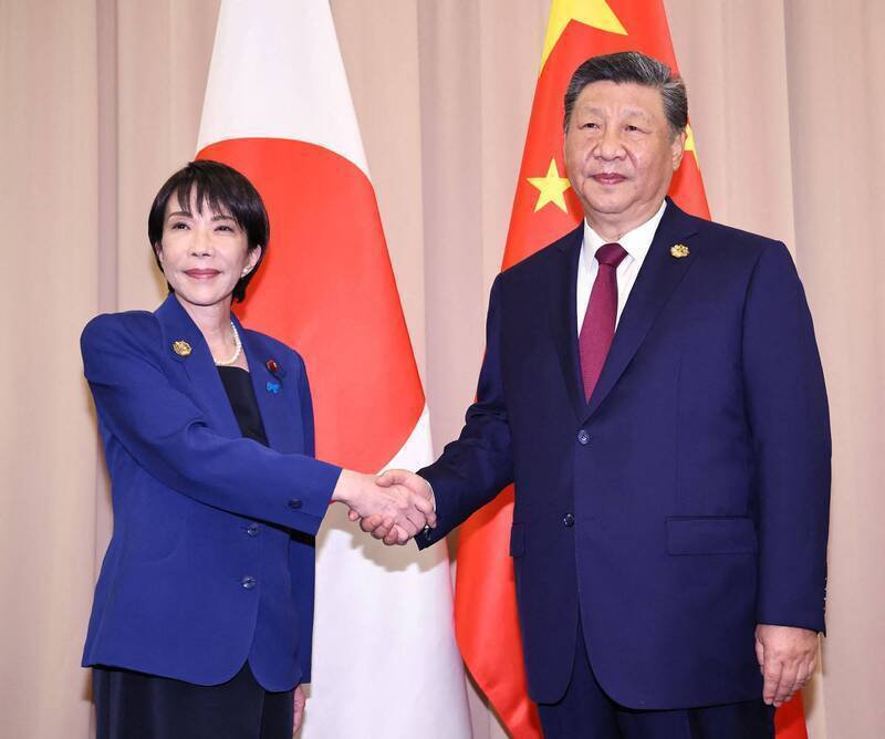 日本首相高市早苗在APEC与中国国家主席习近平会谈。（法新社档案照）