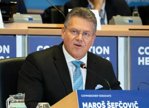 欧盟要对小包裹下手,“九成来自中国”