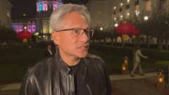 如何劝退川普暂缓派兵进入旧金山  黄仁勋还原当时状况