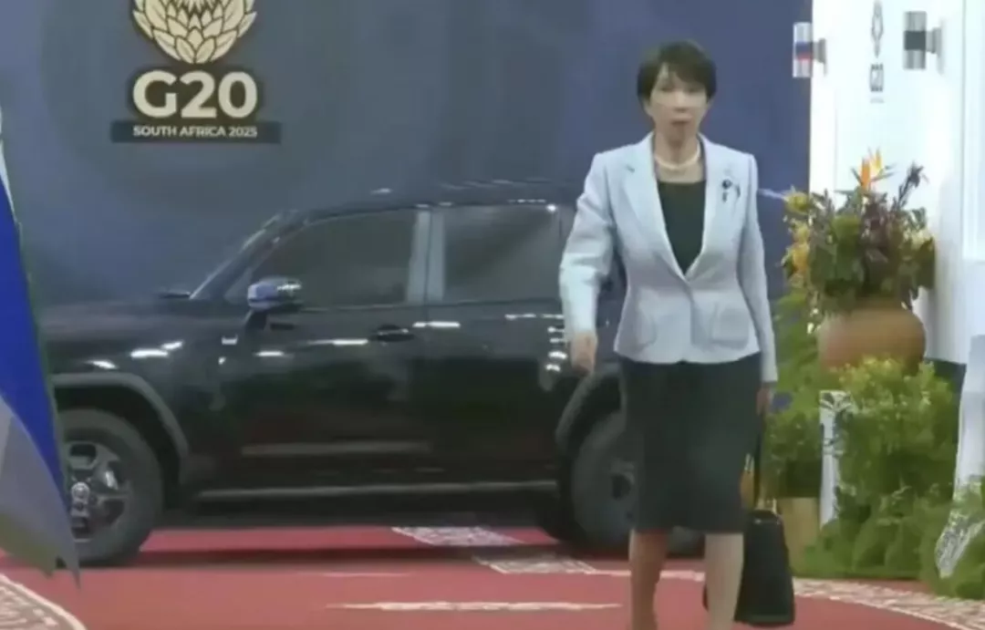 昏招迭出，账号被封，颜宁闺蜜亲手埋葬最后生机