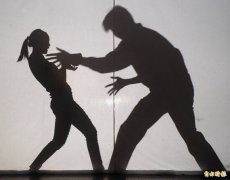 想硬上女友持剪刀反抗才作罢 水电工性侵未遂判2年