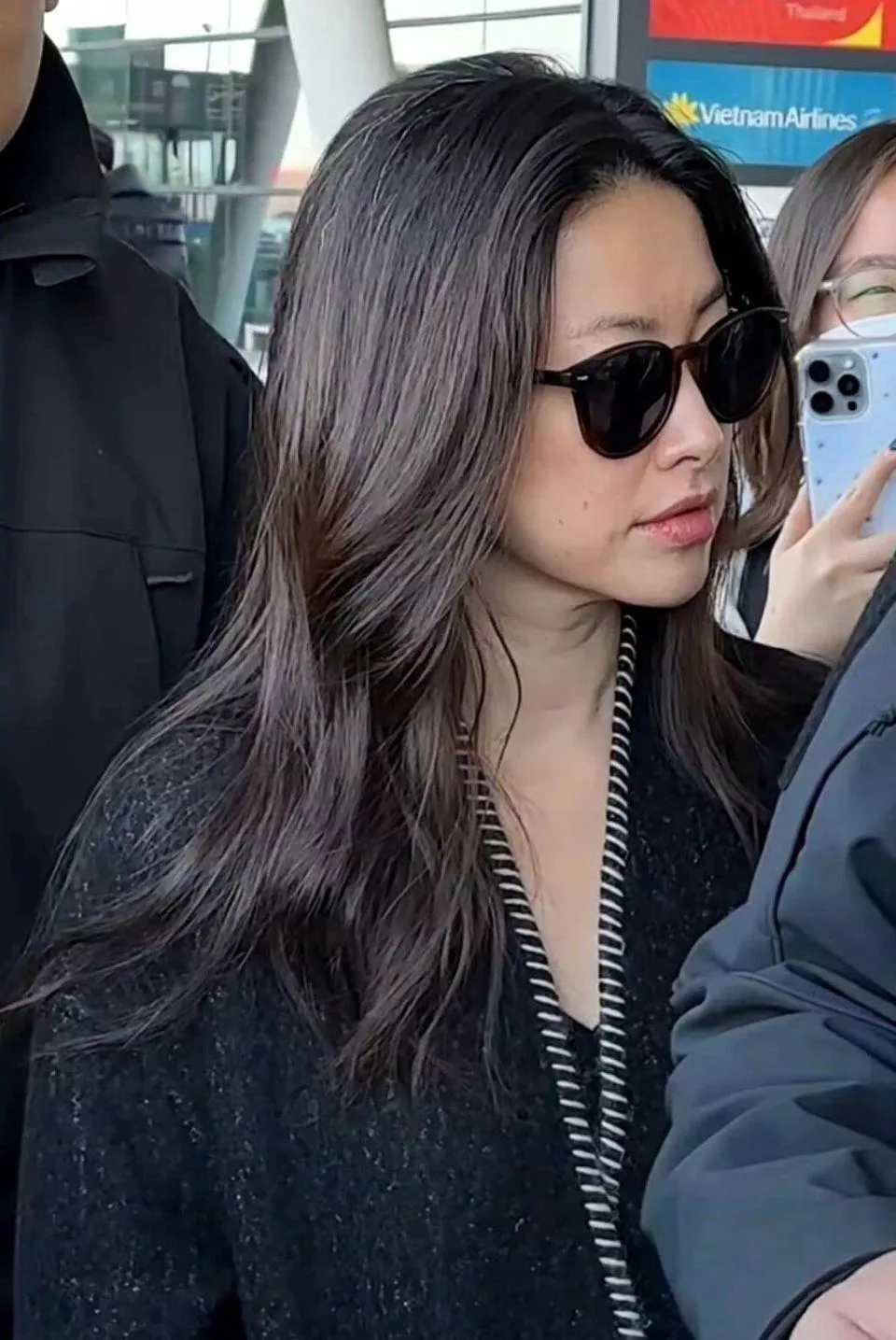 朱珠从人间富贵花到松弛女王，20年颜值几变