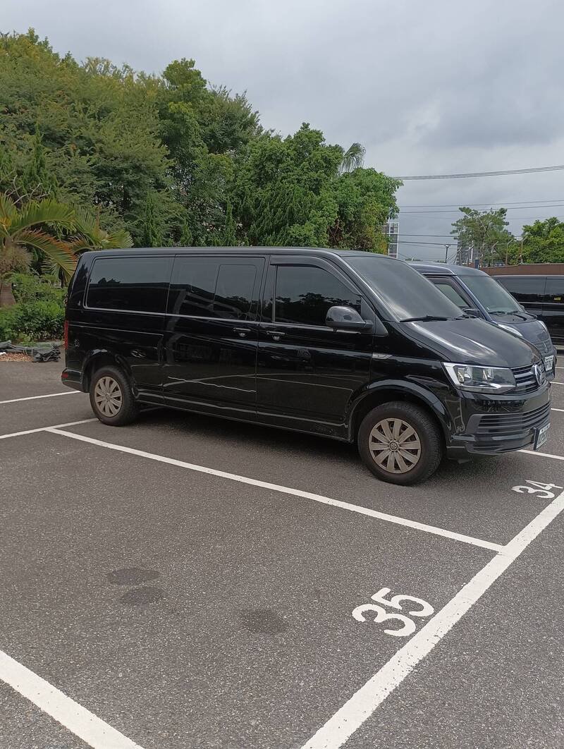 行政执行署桃园分署6日拍卖会，将拍卖8辆车，车况都很良好。（桃园分署提供）