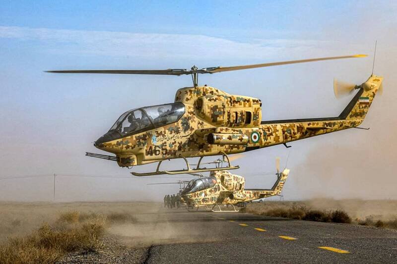 伊朗陆军1架直升机在伊斯法罕省坠毁，造成机上2人、地面2人死亡。伊朗陆军直升机示意图。（法新社）