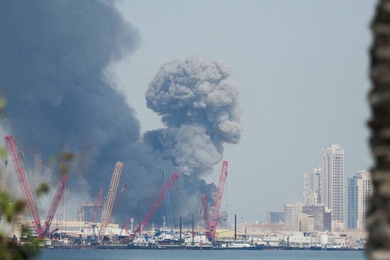 美国海军第五舰队基地证实已遭到攻击。（路透）