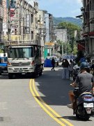 八旬妇好心放三角锥给违停却遭大货车辗毙 驾驶判刑6月