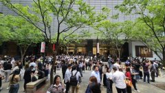 台北微风信义46楼火警疏散312人 飨飨餐厅排油烟管窜烟5人送医