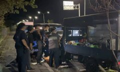 疑疲劳驾驶小货车台东自撞  「台湾国际紧急救难总队」即时救援