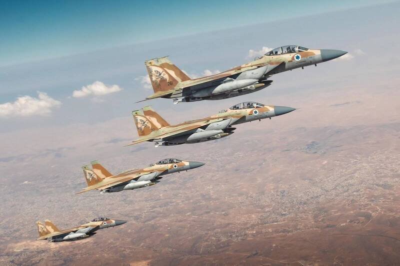 图为以色列空军F-15I战机编队。面对美伊协定，以国已做好随时独立开战准备。（图取自以色列国防军）