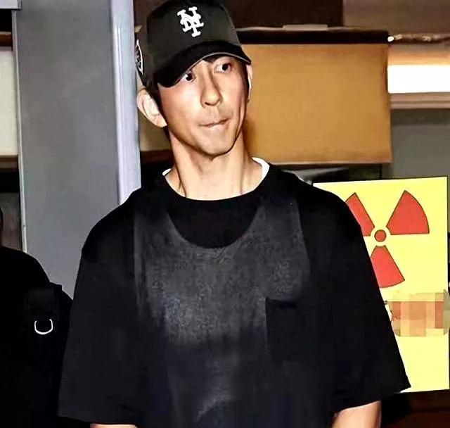 修杰楷认罪未满一天，贾静雯遭遇3重打击