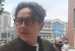 52岁汪涵定居长沙 槟榔不离手 两鬓斑白打扮邋遢