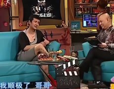 文章大女儿18岁啦！文爱马穿白裙剪波波头 像极了年轻时的马伊琍