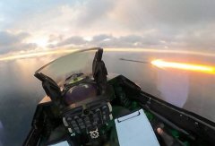 罗马尼亚领空遭俄军无人机侵犯  F-16战机升空击落画面曝光